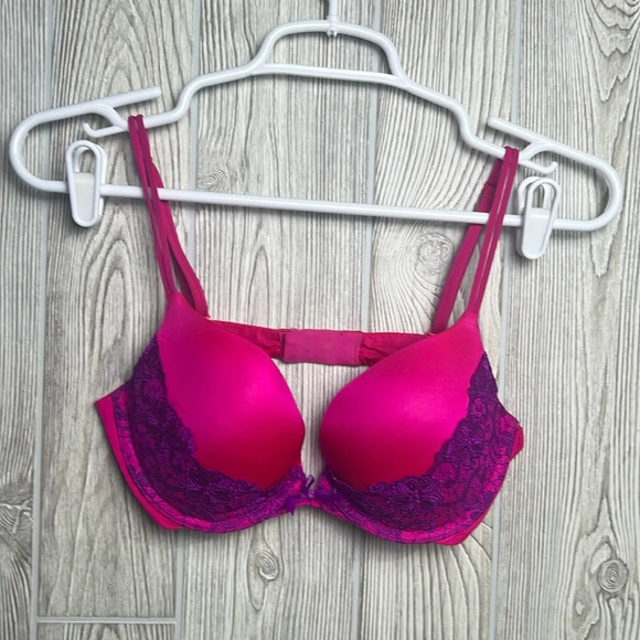 Victoria's Secret Very Sexy Push Up Bra Hot Pink 34C - Picture 1 of 4